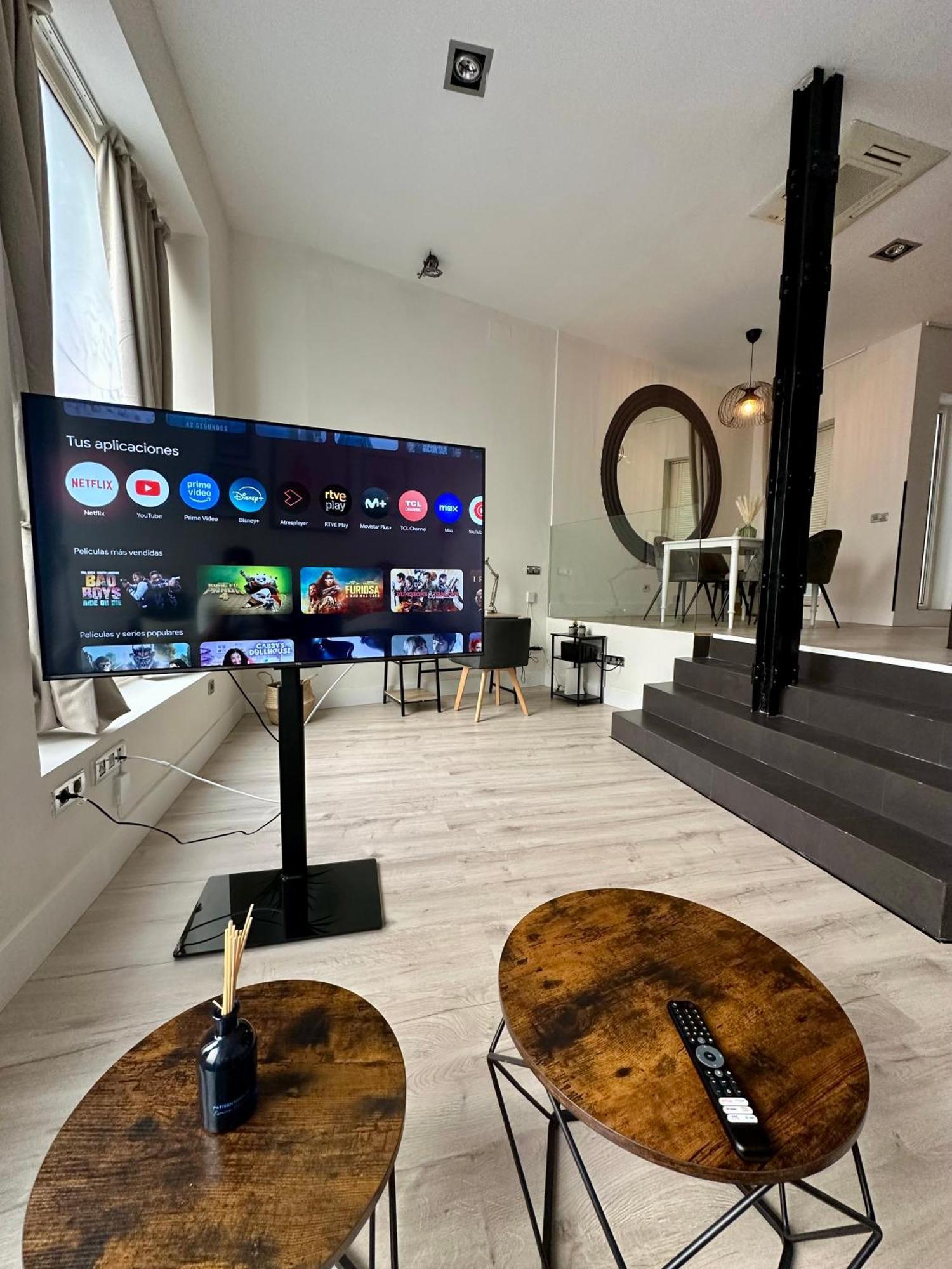 Apartamento Amplio Y Moderno Piso En El Centro De Madrid
